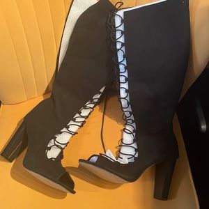 Knee high zipper in the back